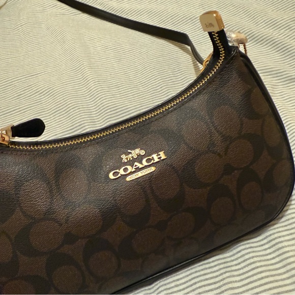 Coach Teri Shoulder Bag with Gold Charm - Picture 5 of 13